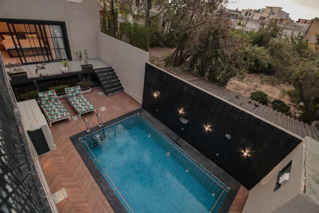 Saiba Outhouse- 4 Bed Room- Pool- Theatre- Partyhall- Garden & Terrace Sitting Area Jaipur Ngoại thất bức ảnh